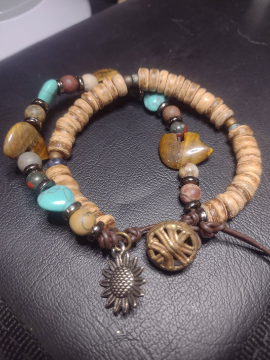 Double leather bracelet